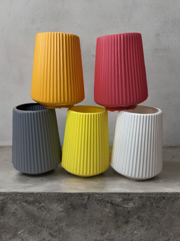 Victoria Long Plastic