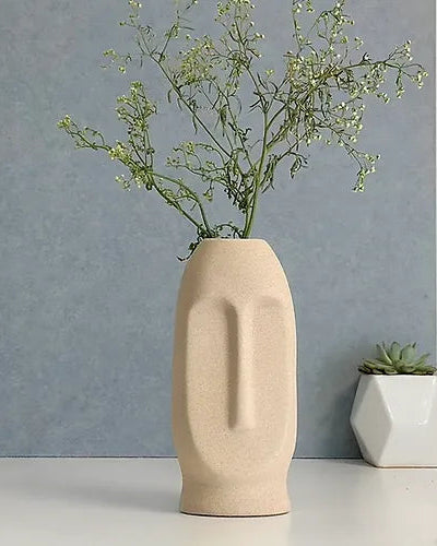 Long Face Vase Off Rough Beige