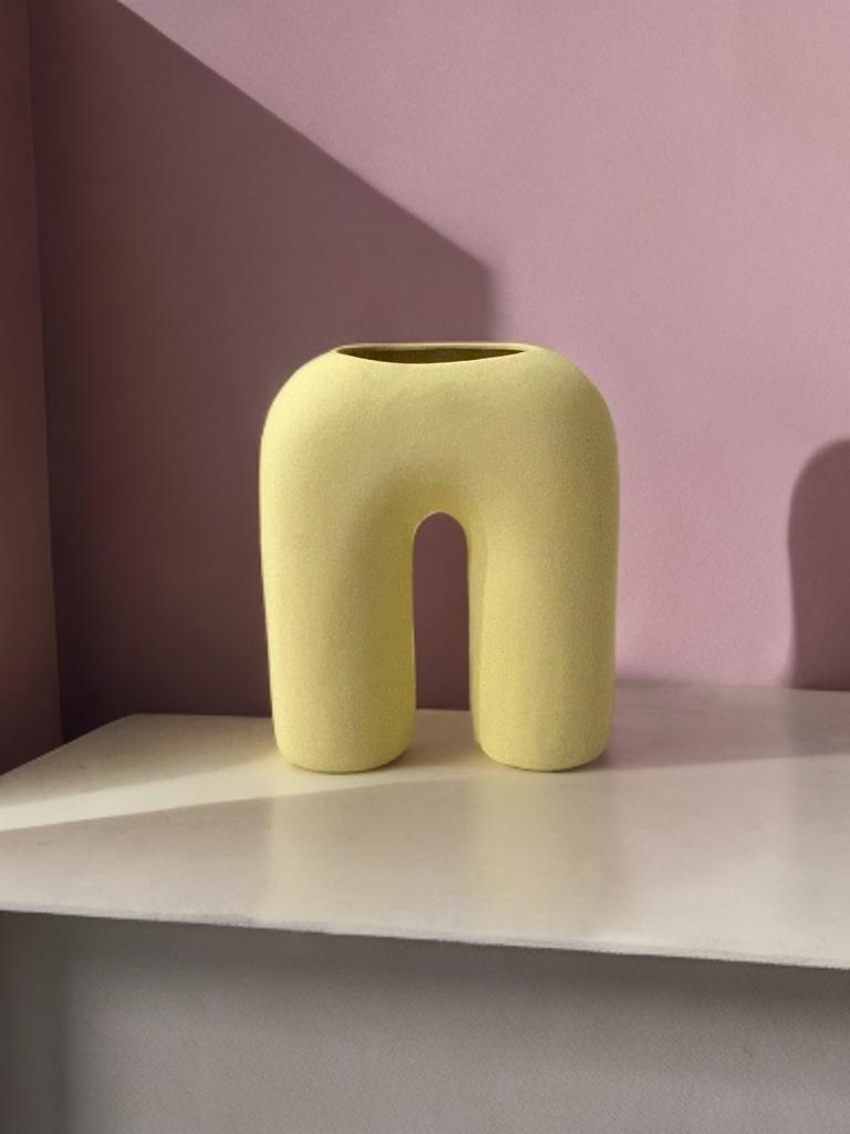 U Shape Vase 8 Inch - Yellow